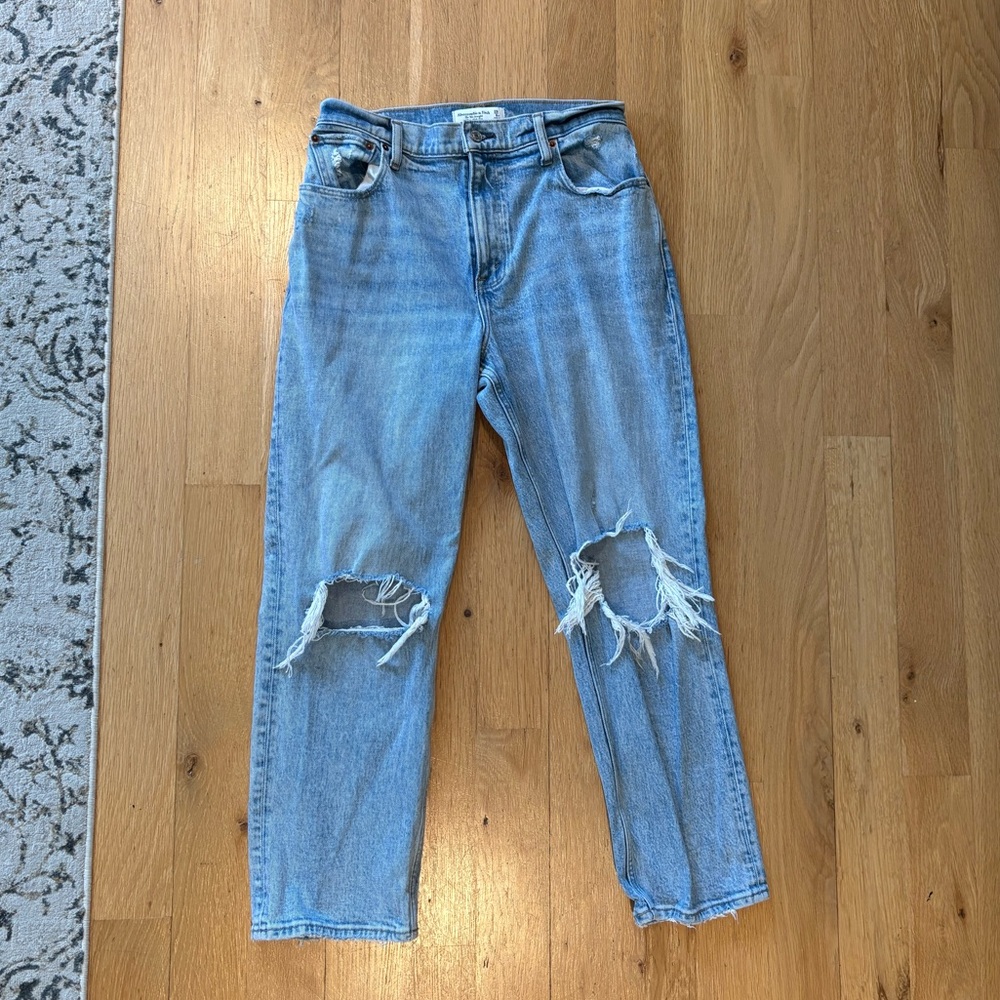 Abercrombie & Fitch The 90's Straight Ultra High Rise Curve Love Jeans